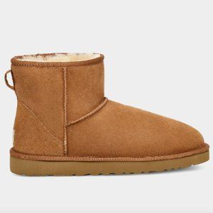 Never Worn Classic Mini Ugg Boot Chestnut - Size 8